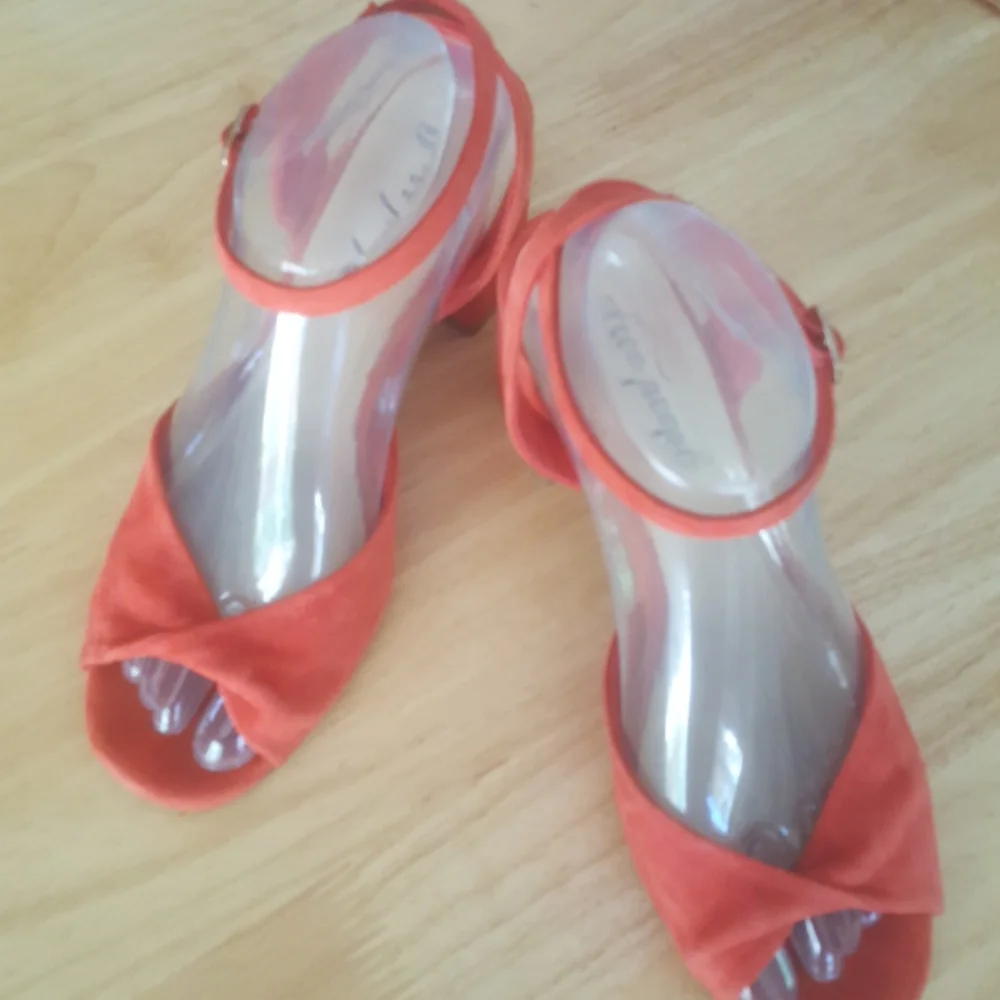 Free People suede shoes💋 - Picture 2 of 10